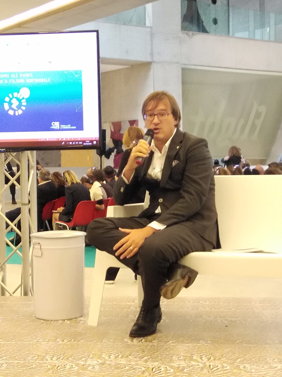Mario Pagliaro presenta Helionomics alla Universit "Bocconi" di Milano il 3 Ottobre 2018